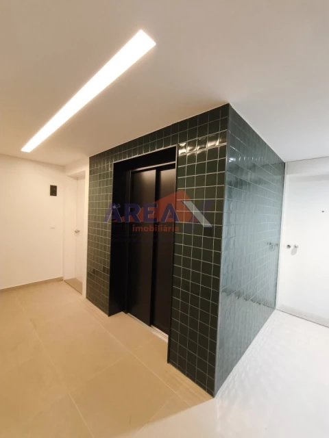 Apartamento T1 para Venda em O. Azeméis, Riba-Ul, Ul, Macinhata Seixa, Madail