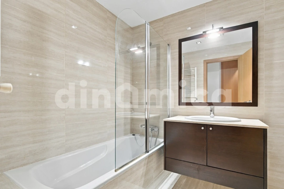 Apartamento T3 para Venda em Vila Nova de Famalicão e Calendário Foto 15
