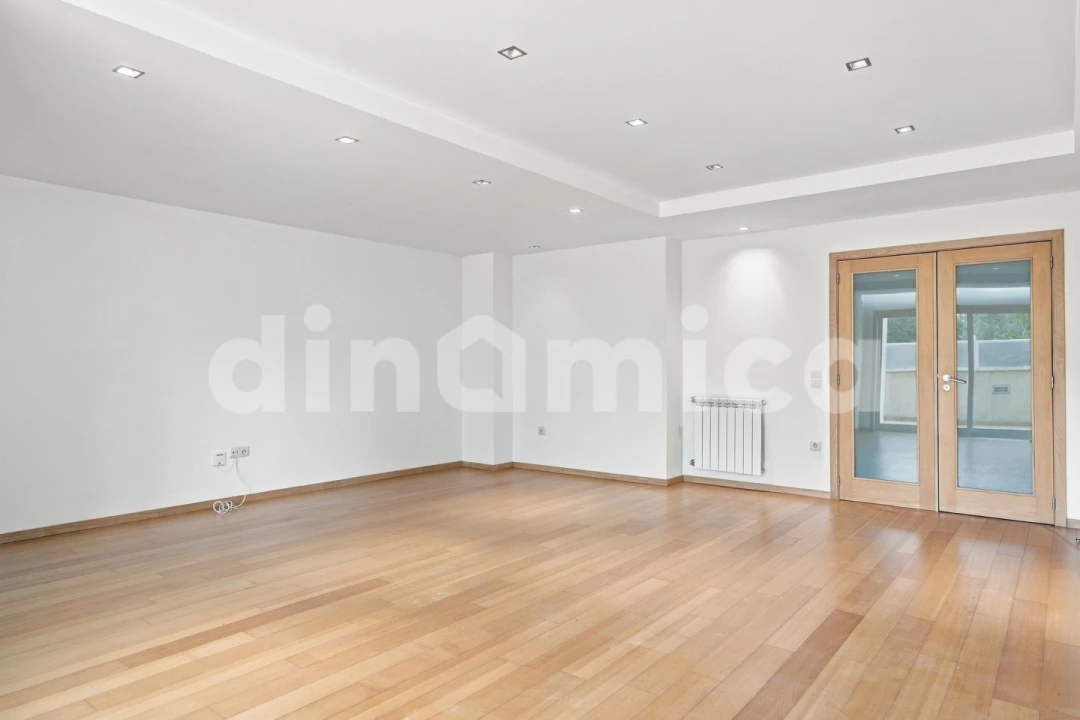 Apartamento T3 para Venda em Vila Nova de Famalicão e Calendário Foto 14