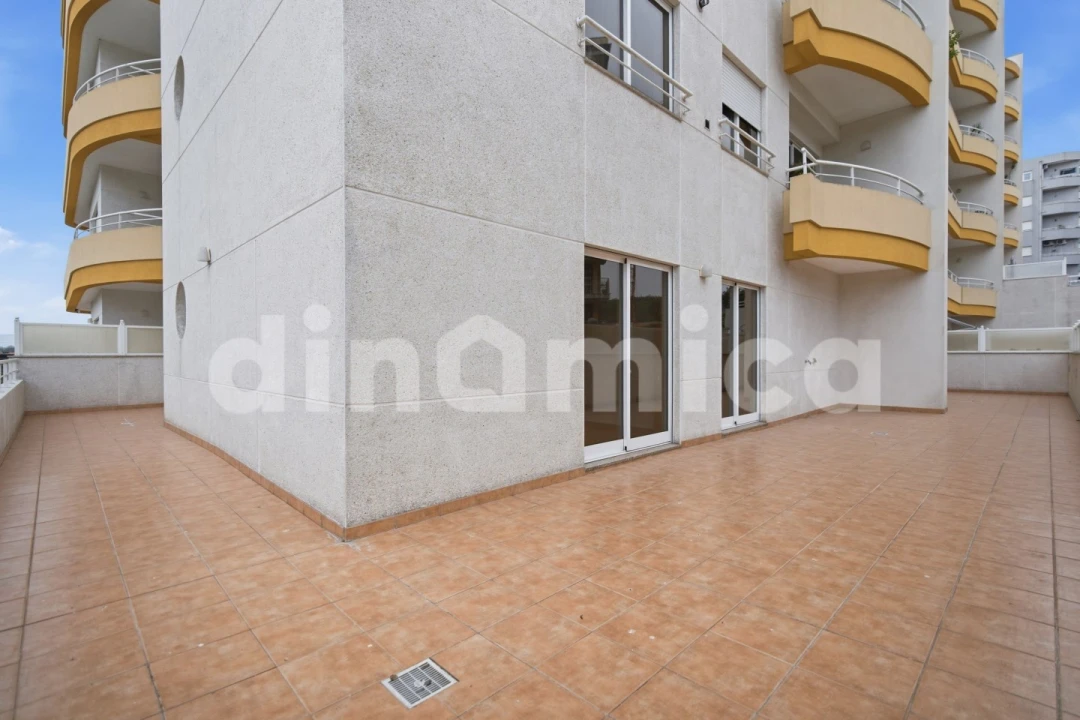 Apartamento T3 para Venda em Vila Nova de Famalicão e Calendário Foto 32