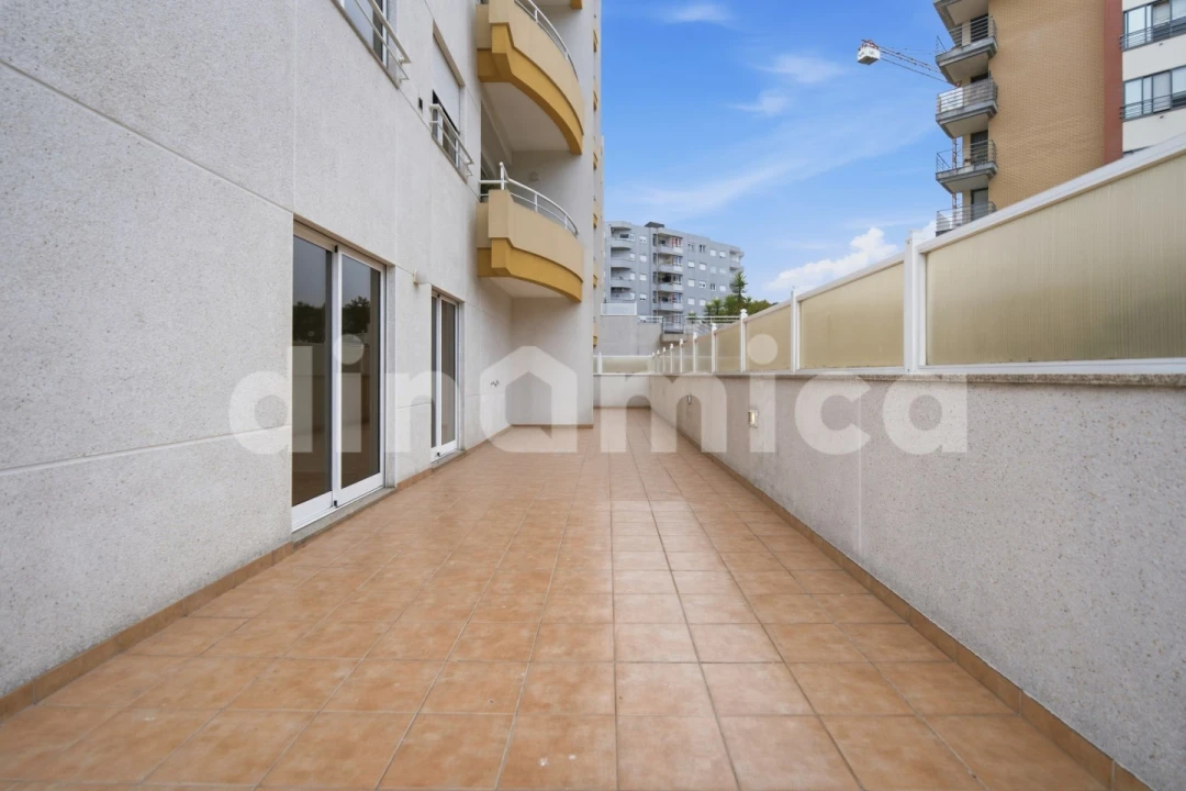 Apartamento T3 para Venda em Vila Nova de Famalicão e Calendário Foto 33