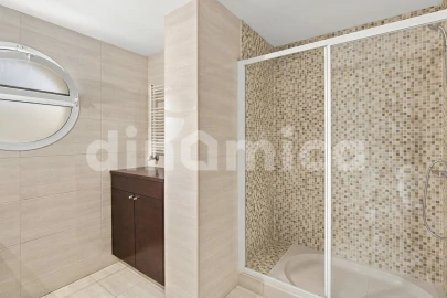 Apartamento T3 para Venda em Vila Nova de Famalicão e Calendário