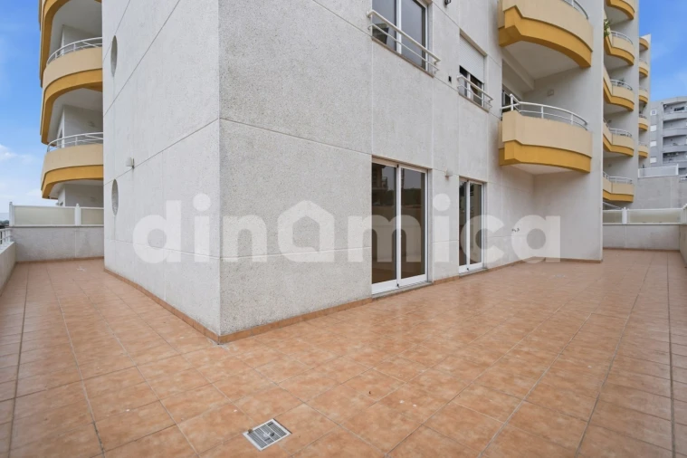 Apartamento T3 para Venda em Vila Nova de Famalicão e Calendário Foto 32