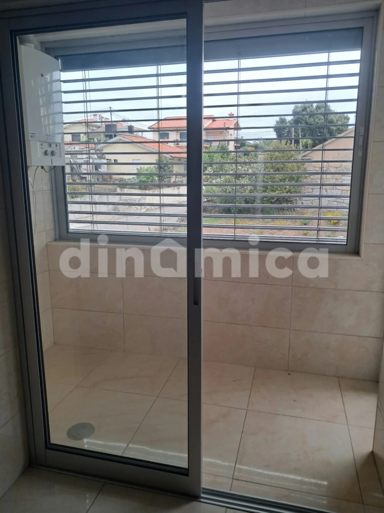 Apartamento T2 para Venda em Ribeirão Foto 4