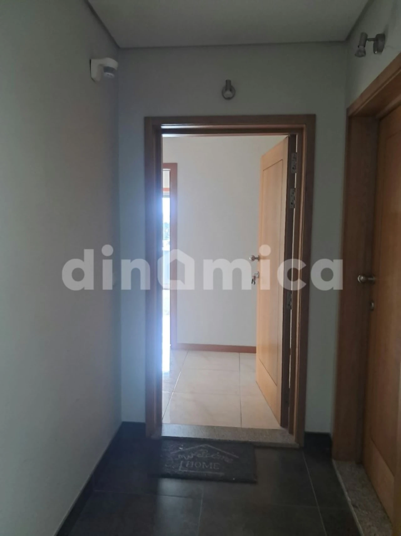 Apartamento T2 para Venda em Ribeirão Foto 7
