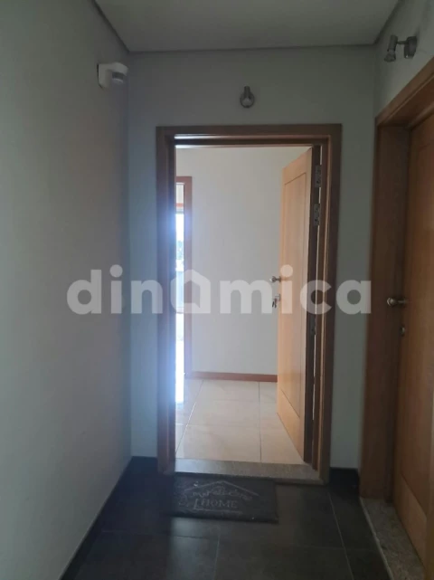 Apartamento T2 para Venda em Ribeirão