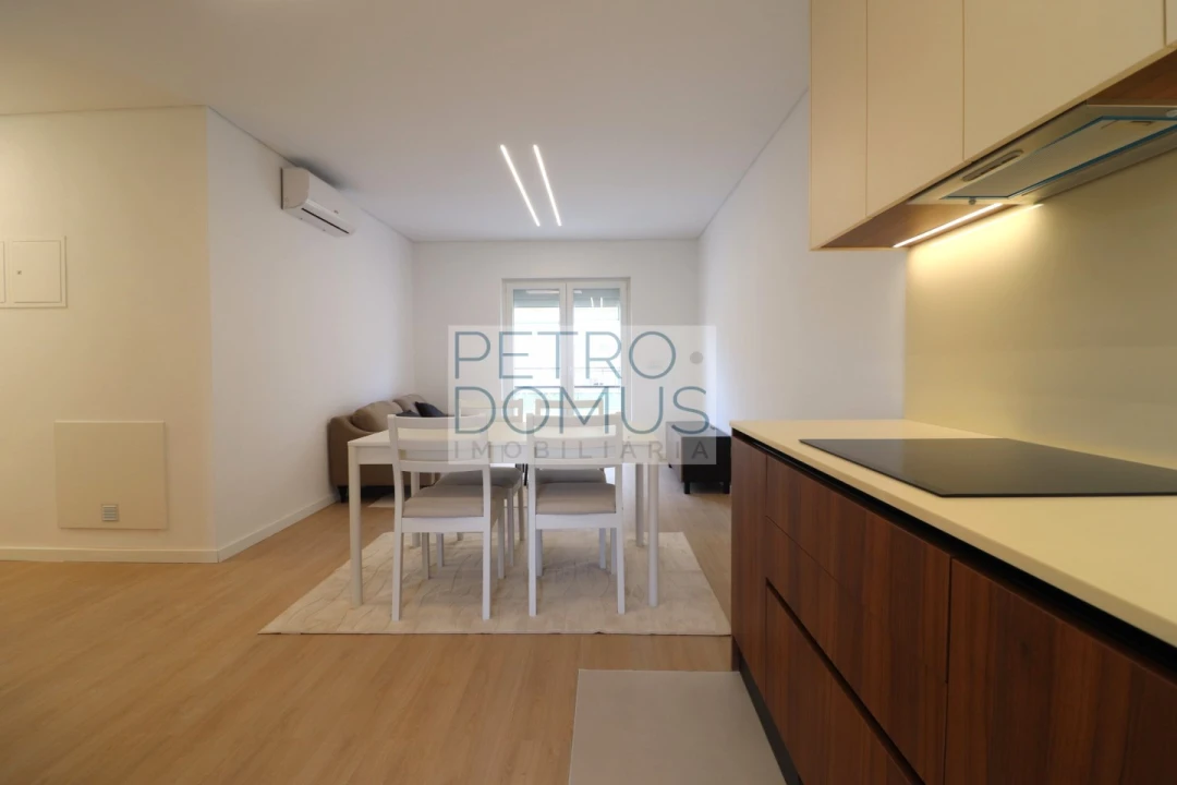 Apartamento T3 para Venda em Almada, Cova da Piedade, Pragal e Cacilhas Foto 13