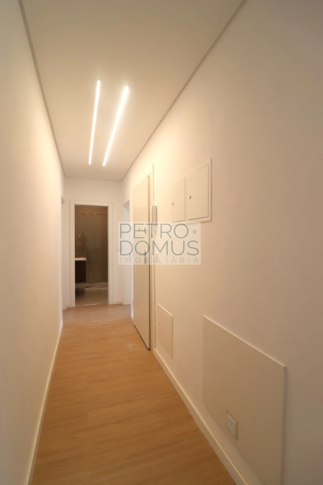 Apartamento T3 para Venda em Almada, Cova da Piedade, Pragal e Cacilhas Foto 33