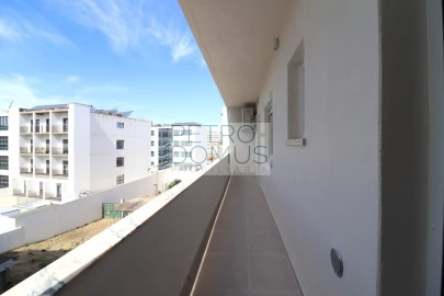 Apartamento T3 para Venda em Almada, Cova da Piedade, Pragal e Cacilhas