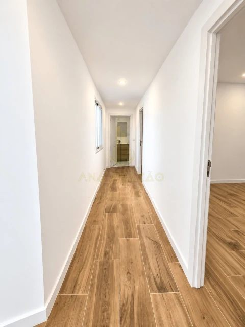 Moradia T2 para Venda em Manique do Intendente, Vila Nova de São Pedro e Maçussa