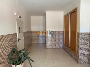 Apartamento T1 para Venda em Fatima