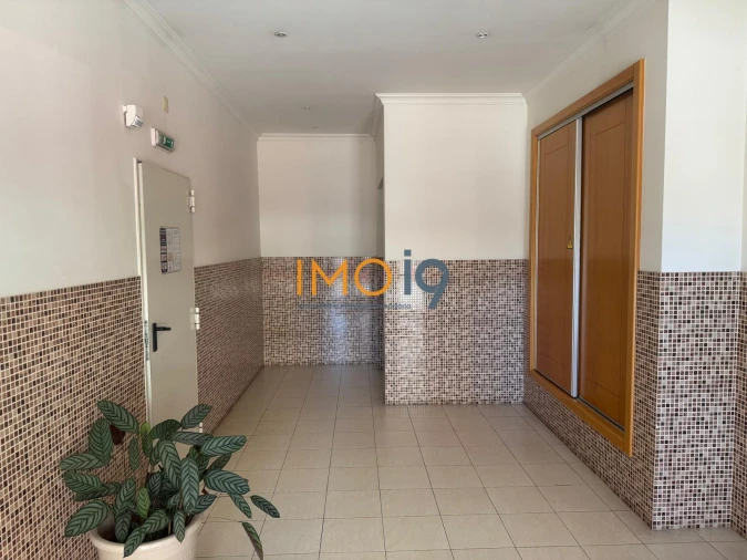 Apartamento T1 para Venda em Fatima Foto 13