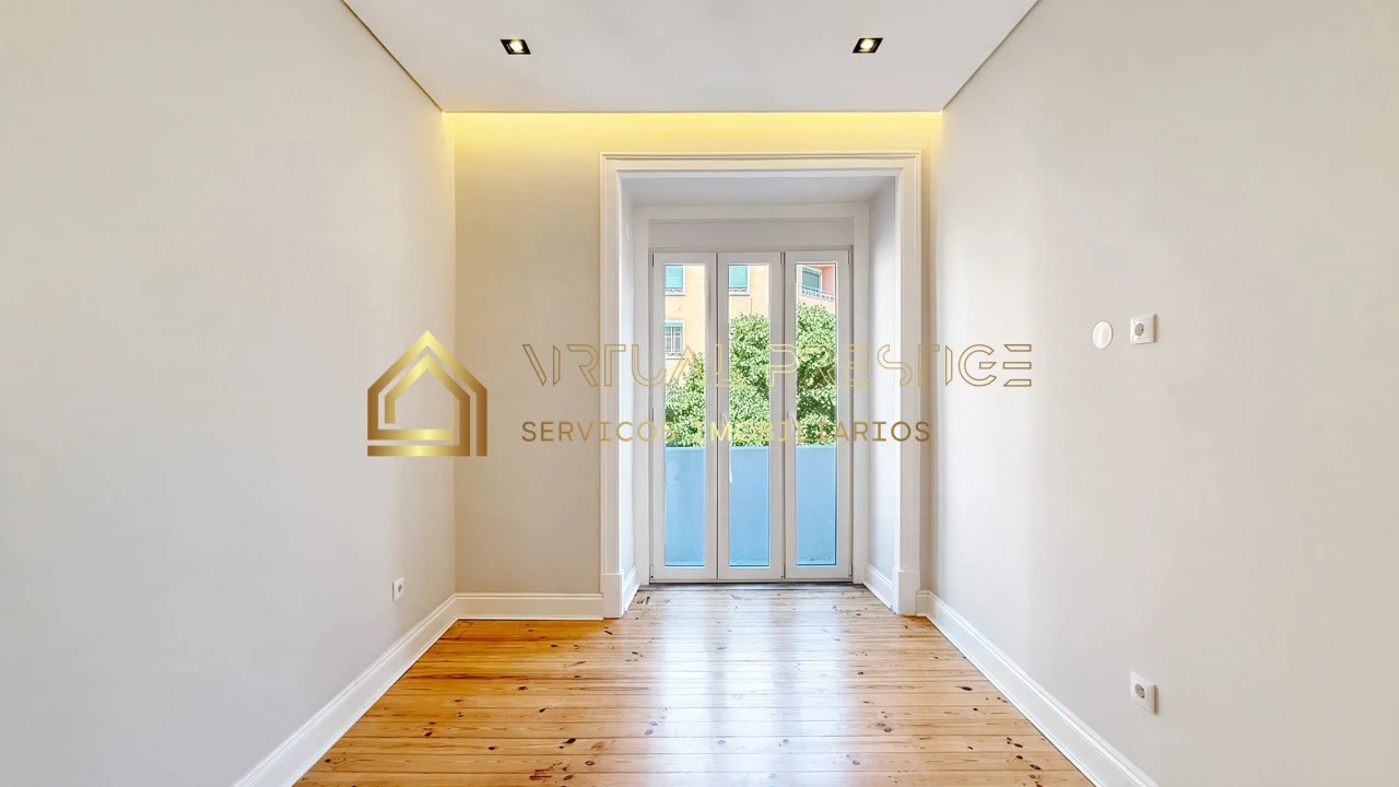 Apartamento T3 para Venda em Areeiro Foto 19