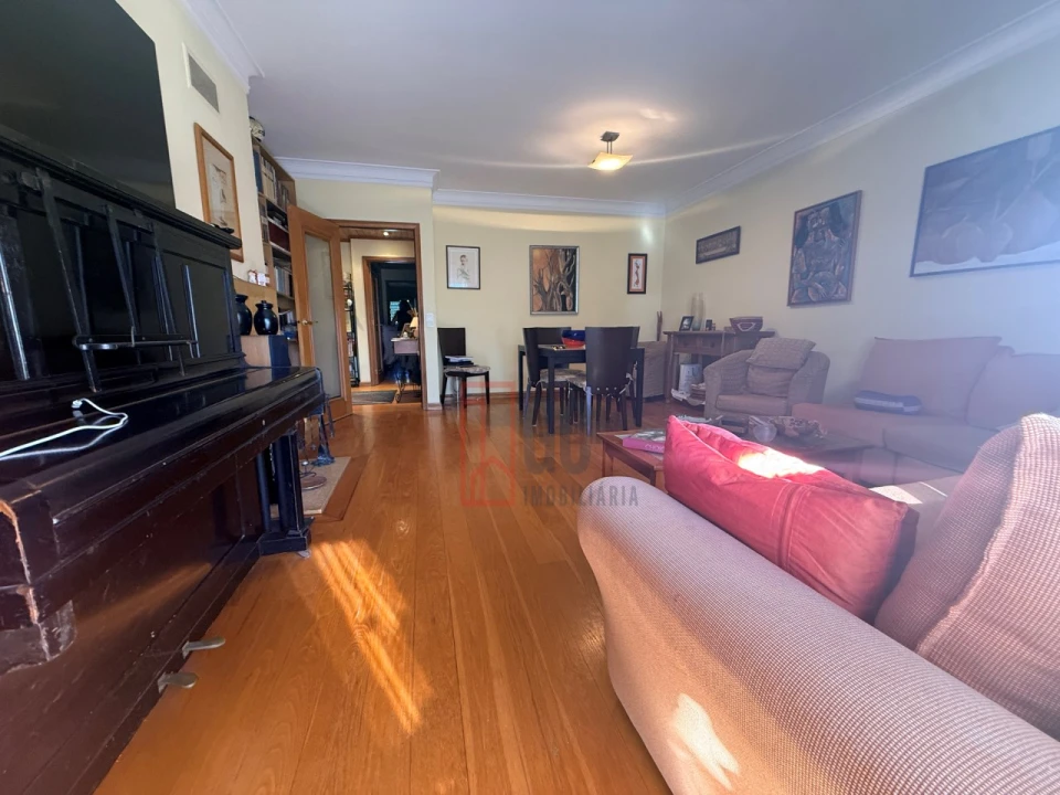 Apartamento T3 para Venda em Mafamude e Vilar do Paraíso Foto 4