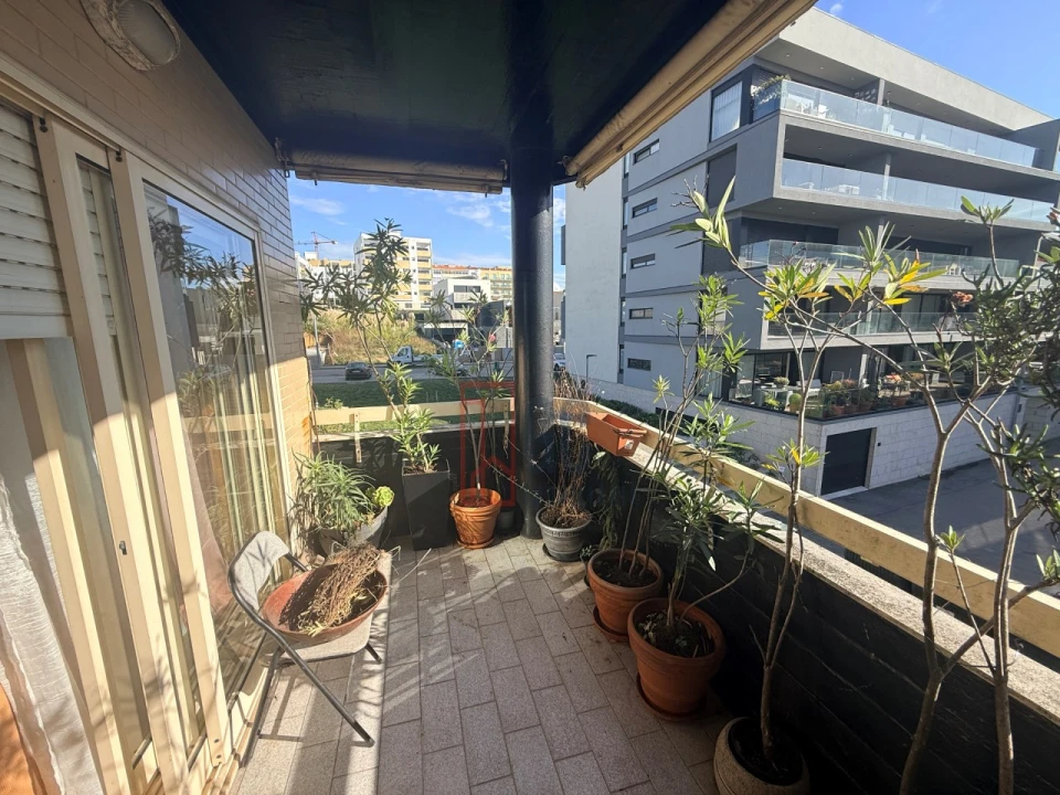 Apartamento T3 para Venda em Mafamude e Vilar do Paraíso Foto 5