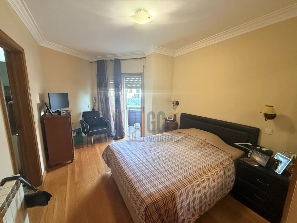 Apartamento T3 para Venda em Mafamude e Vilar do Paraíso Foto 23