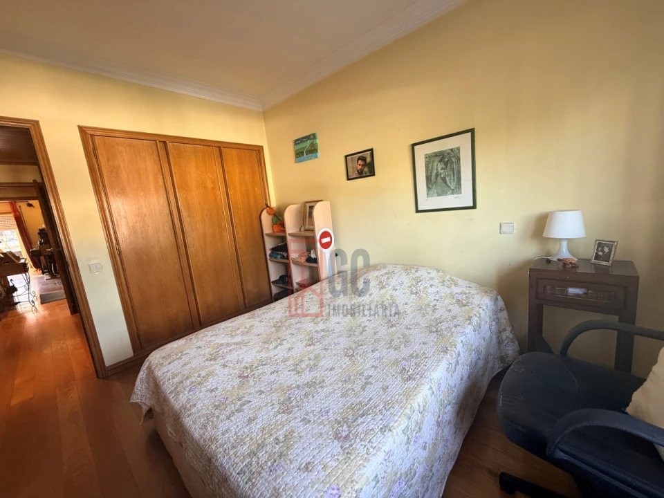 Apartamento T3 para Venda em Mafamude e Vilar do Paraíso Foto 29