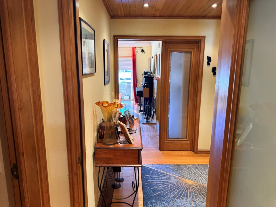 Apartamento T3 para Venda em Mafamude e Vilar do Paraíso Foto 8