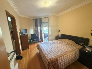 Apartamento T3 para Venda em Mafamude e Vilar do Paraíso