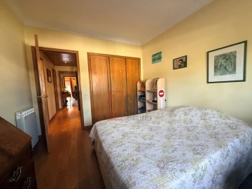Apartamento T3 para Venda em Mafamude e Vilar do Paraíso