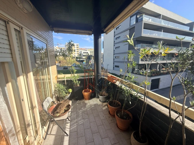 Apartamento T3 para Venda em Mafamude e Vilar do Paraíso Foto 5