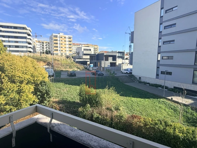 Apartamento T3 para Venda em Mafamude e Vilar do Paraíso Foto 21
