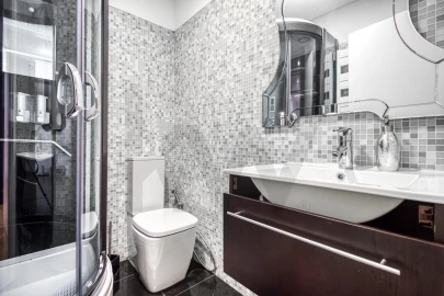 Apartamento T5 para Venda em Parque das Nações