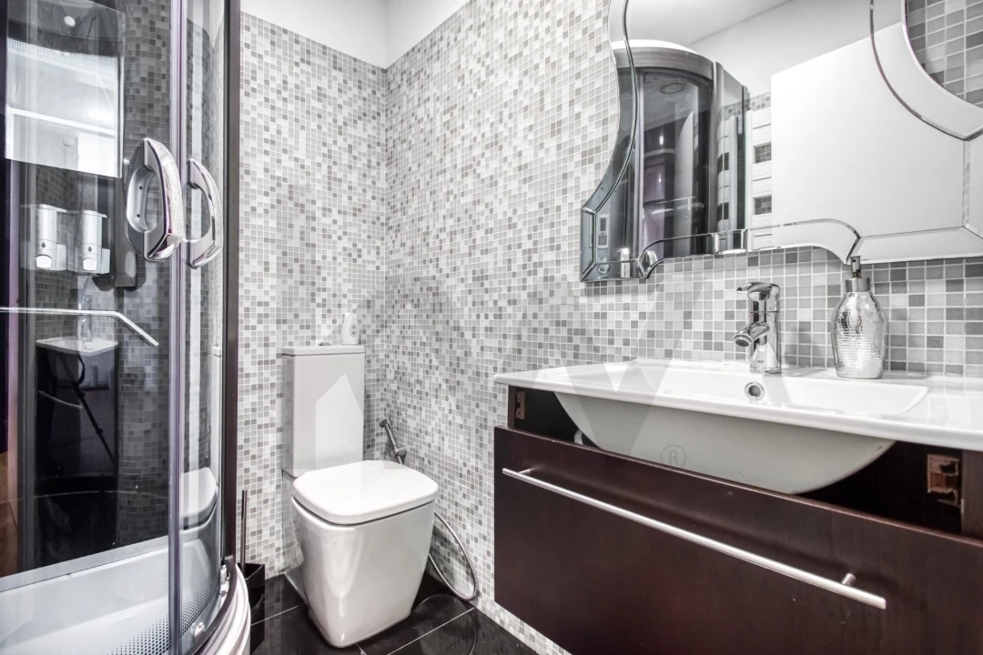 Apartamento T5 para Venda em Parque das Nações Foto 30