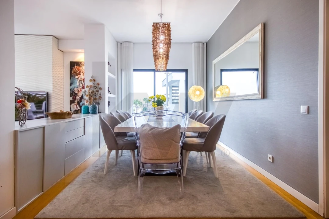 Apartamento T5 para Venda em Parque das Nações Foto 1
