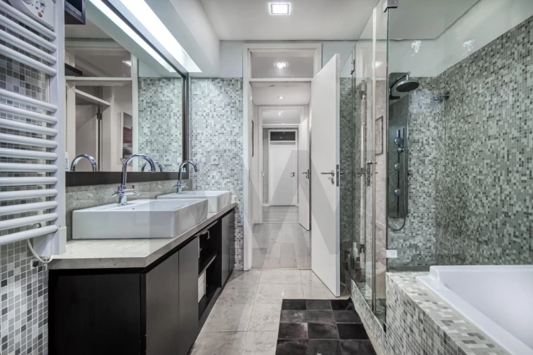 Apartamento T5 para Venda em Parque das Nações Foto 28