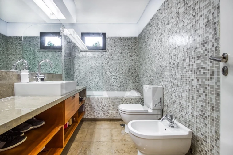 Apartamento T5 para Venda em Parque das Nações Foto 15
