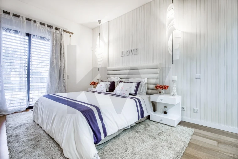 Apartamento T5 para Venda em Parque das Nações Foto 25