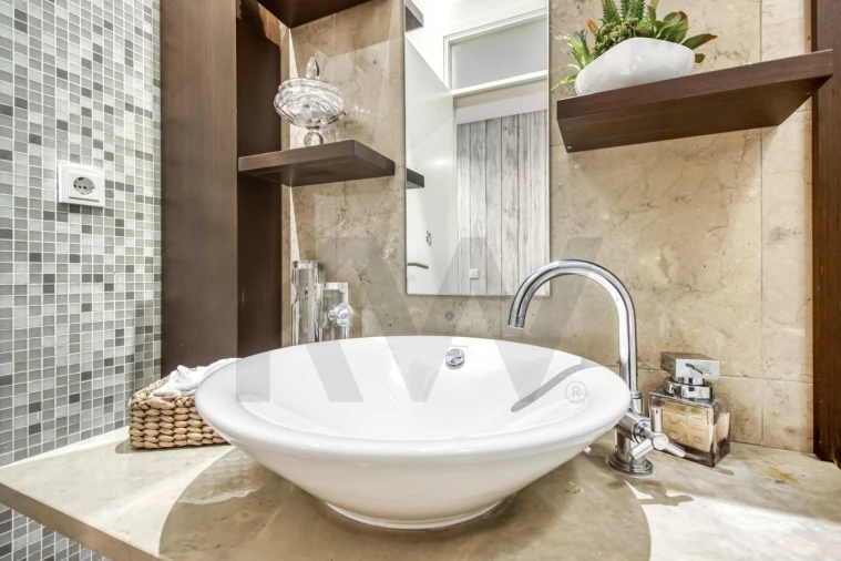 Apartamento T5 para Venda em Parque das Nações Foto 13