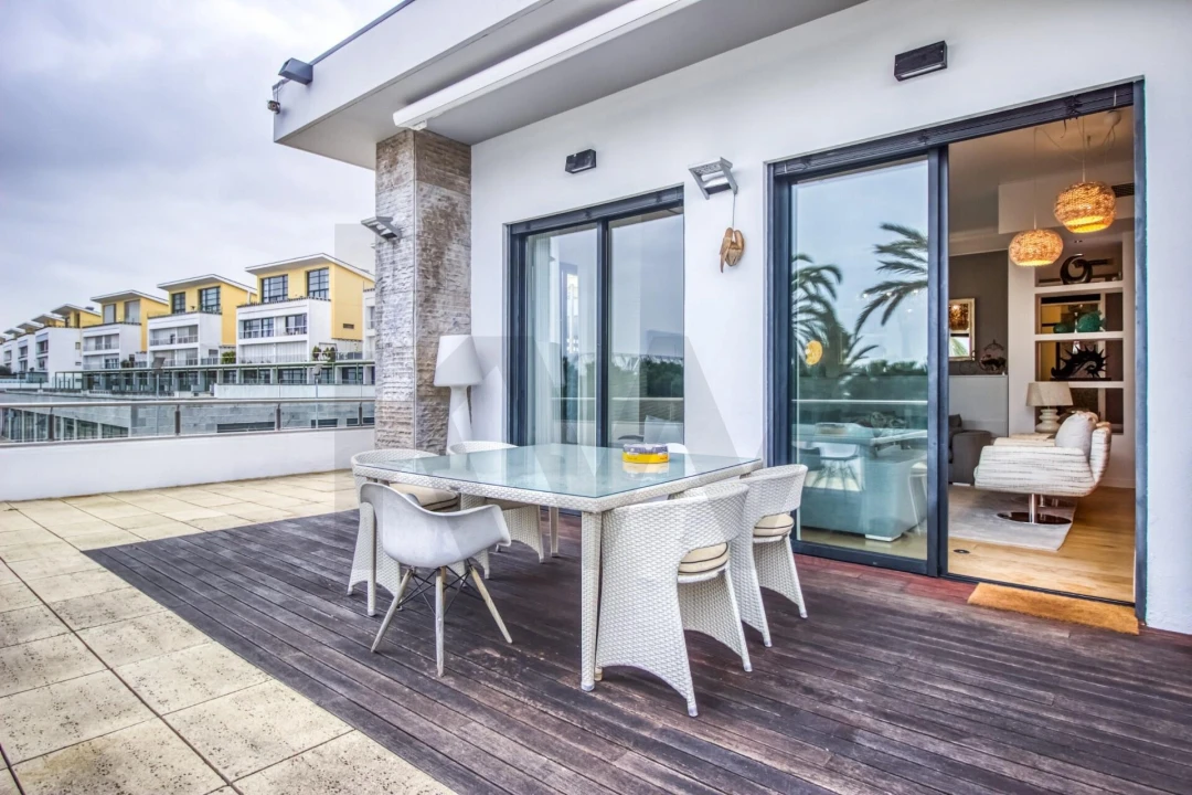 Apartamento T5 para Venda em Parque das Nações Foto 10