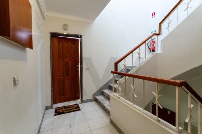 Apartamento T3 para Venda em Alcochete