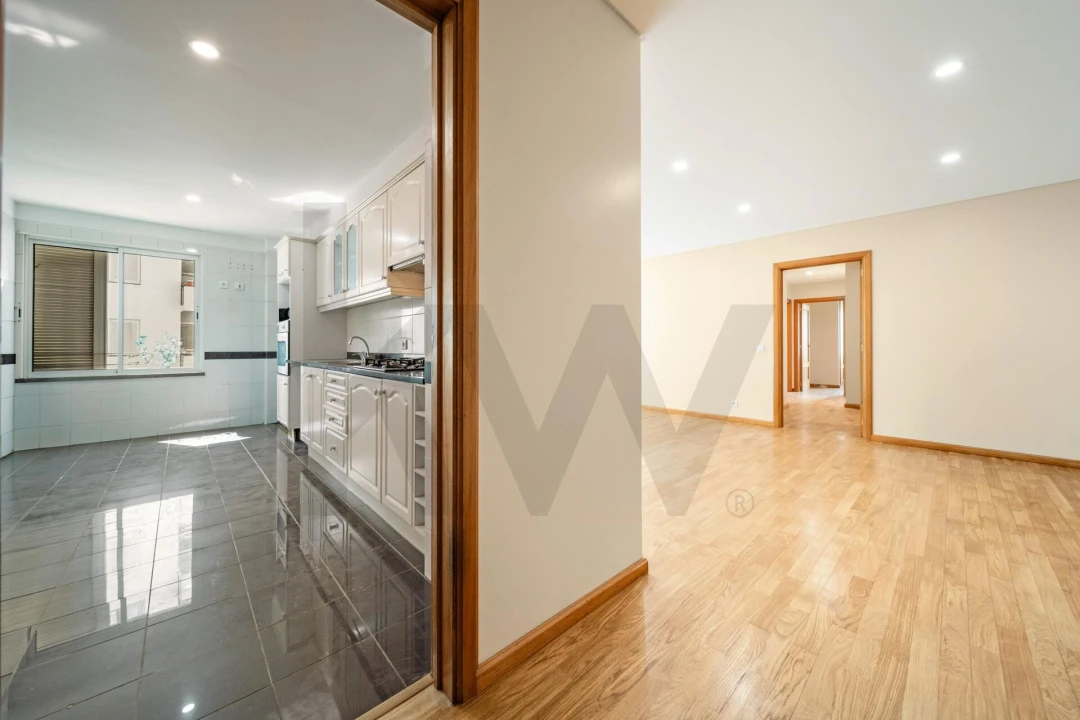 Apartamento T3 para Venda em Funchal (São Pedro) Foto 6