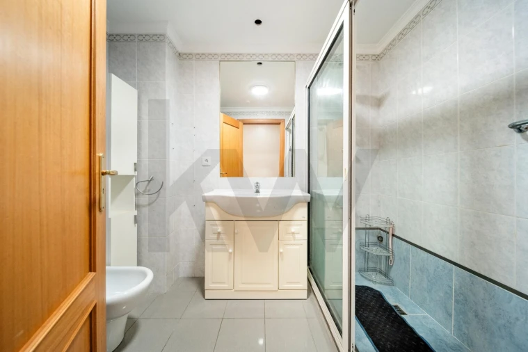 Apartamento T3 para Venda em Funchal (São Pedro) Foto 16