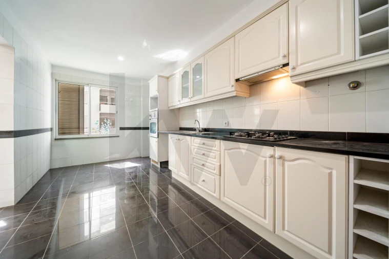 Apartamento T3 para Venda em Funchal (São Pedro) Foto 8