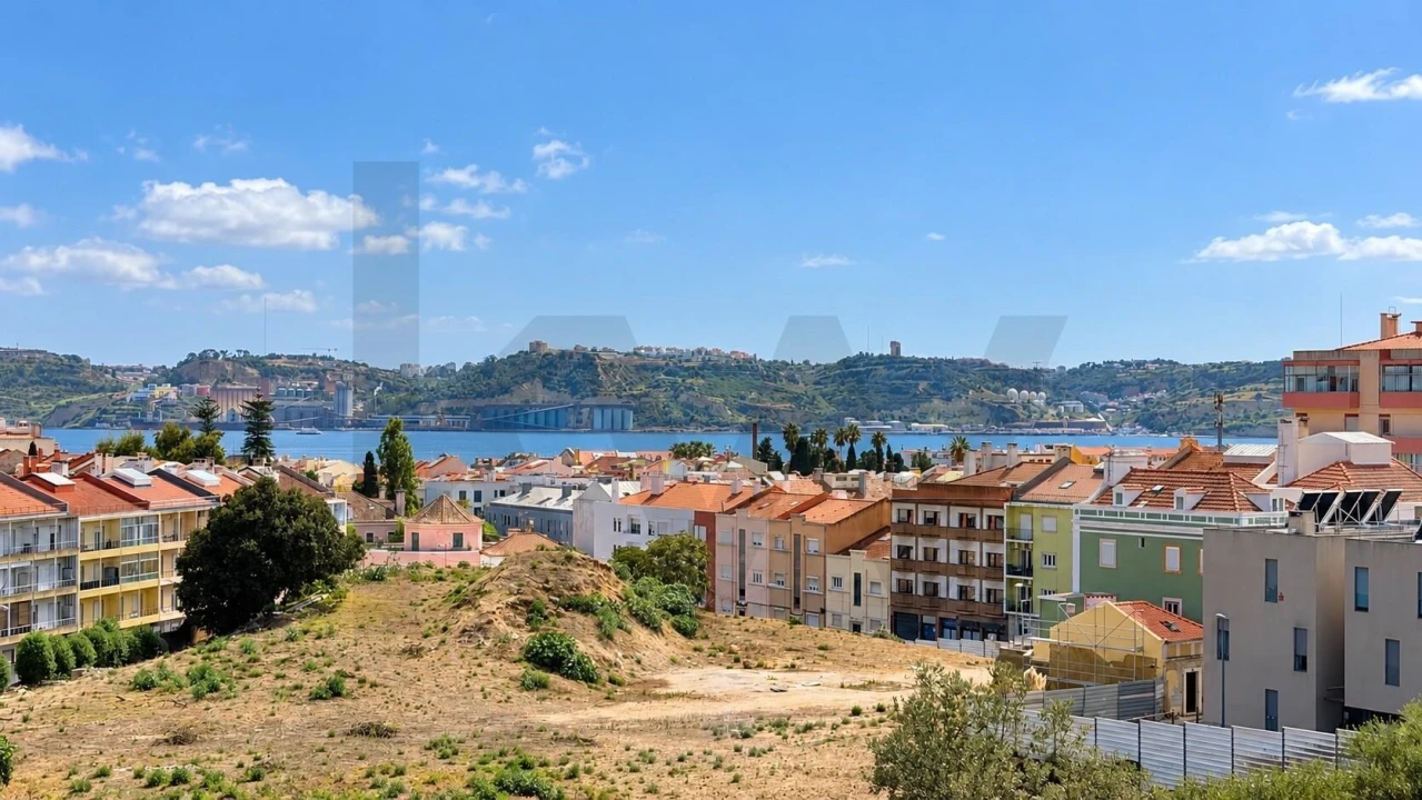 Apartamento T2 para Venda em Ajuda Foto 19