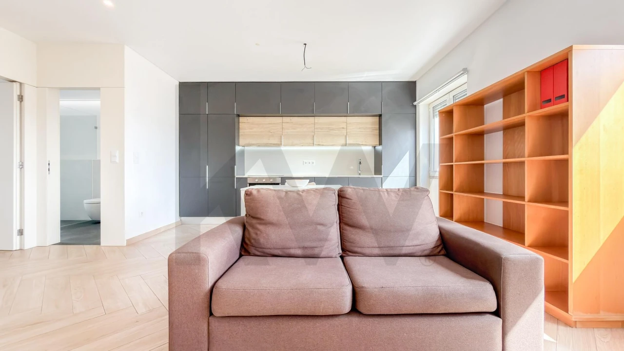Apartamento T2 para Venda em Ajuda Foto 3