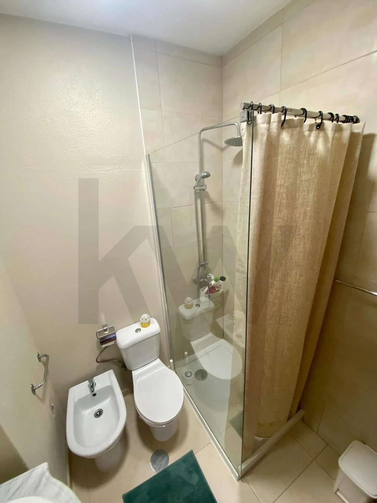 Apartamento T2 para Arrendamento em Armação de Pera Foto 13