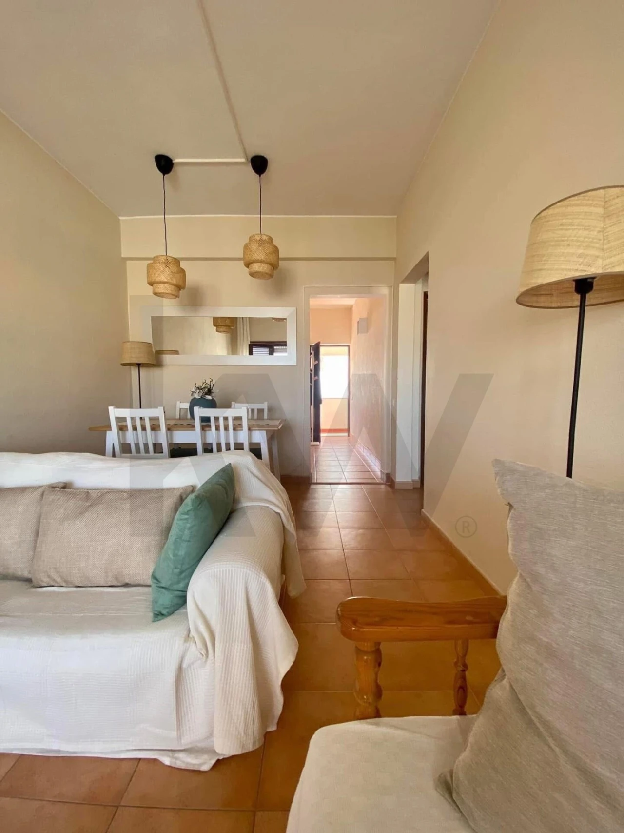 Apartamento T2 para Arrendamento em Armação de Pera Foto 5