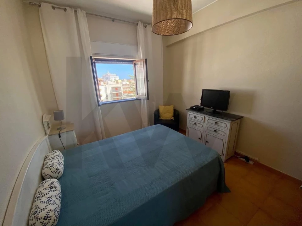 Apartamento T2 para Arrendamento em Armação de Pera Foto 11