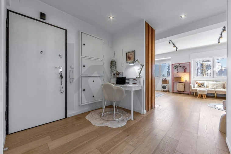 Apartamento T2 para Arrendamento em Algés, Linda-A-Velha e Cruz Quebrada-Dafundo Foto 23