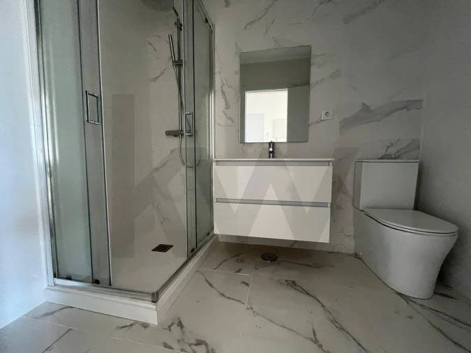 Apartamento T2 para Venda em Falagueira-Venda Nova Foto 6