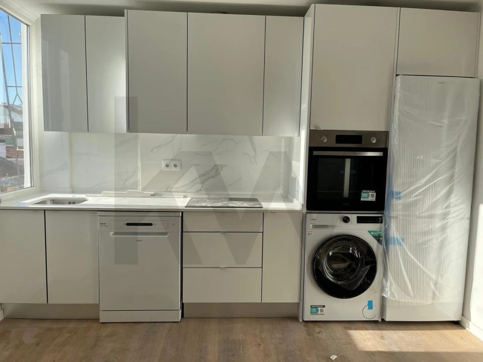 Apartamento T2 para Venda em Falagueira-Venda Nova Foto 7