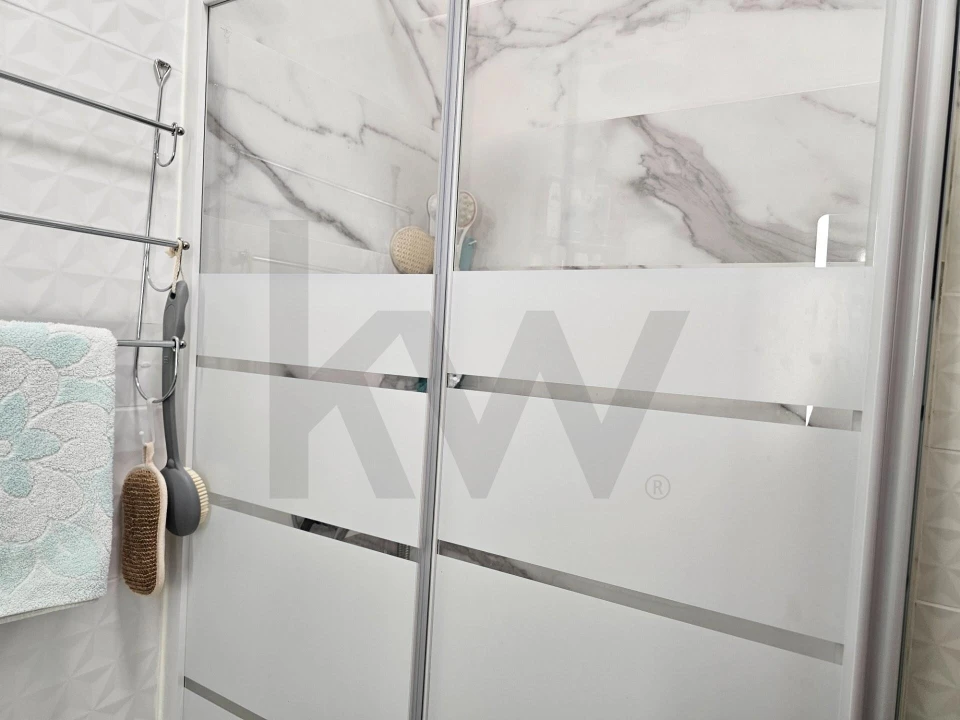 Apartamento T2 para Venda em Agualva e Mira-Sintra Foto 17