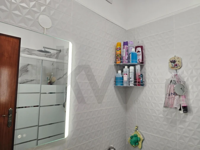 Apartamento T2 para Venda em Agualva e Mira-Sintra Foto 16