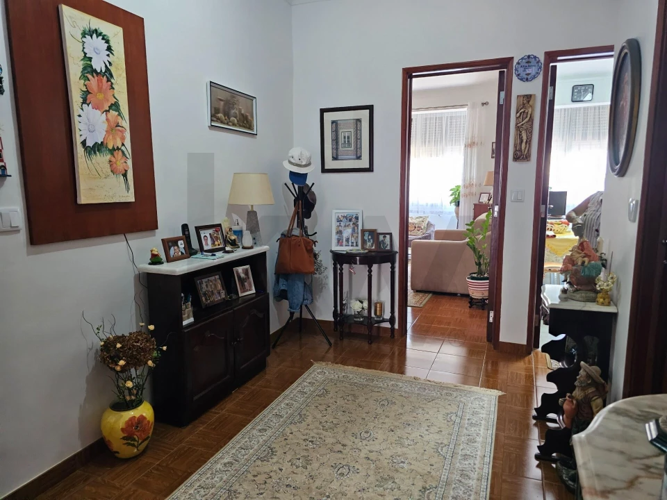 Apartamento T2 para Venda em Agualva e Mira-Sintra Foto 7