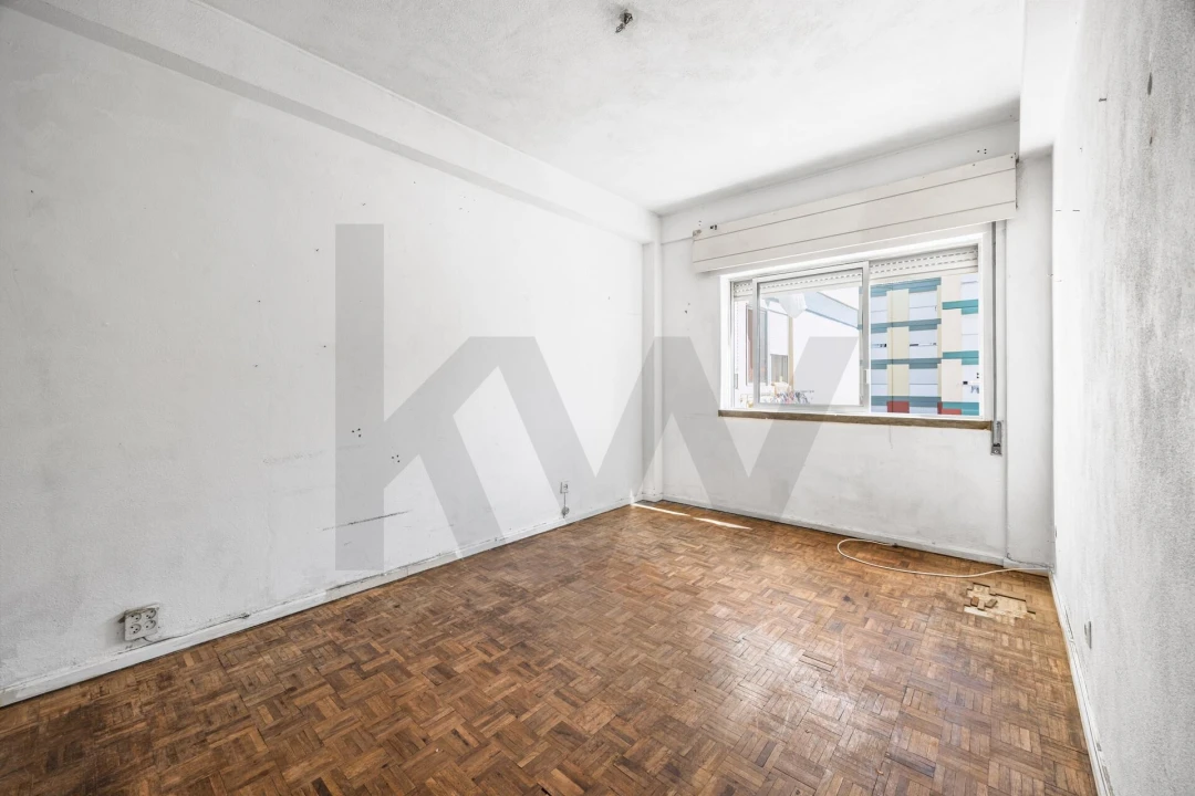 Apartamento T2 para Venda em Corroios Foto 15